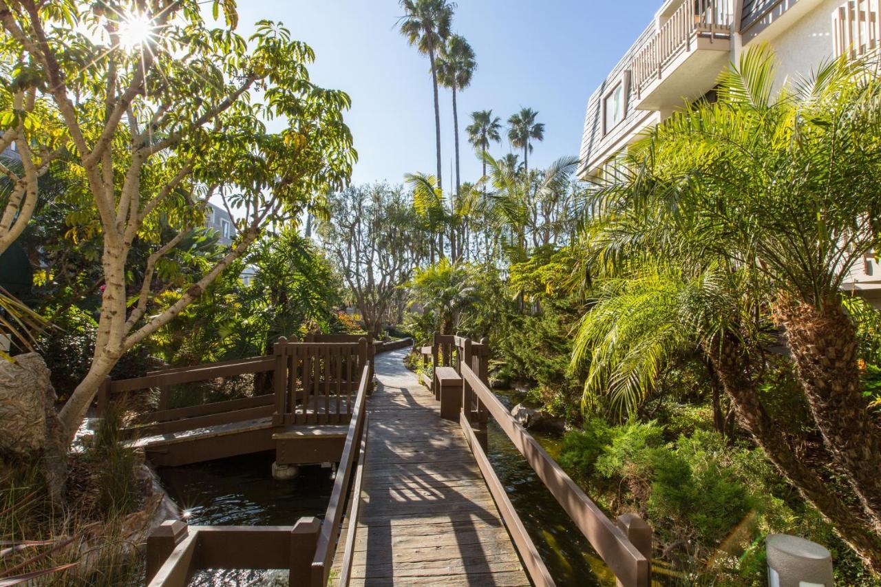 3 Bedroom! - Complex Is On The Beach With Huge Pool Oceanside Eksteriør billede
